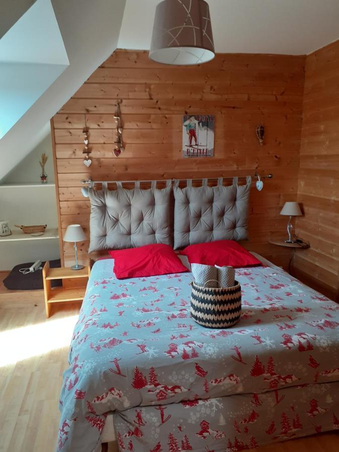 Ma Cabane Du Canada Combray Экстерьер фото